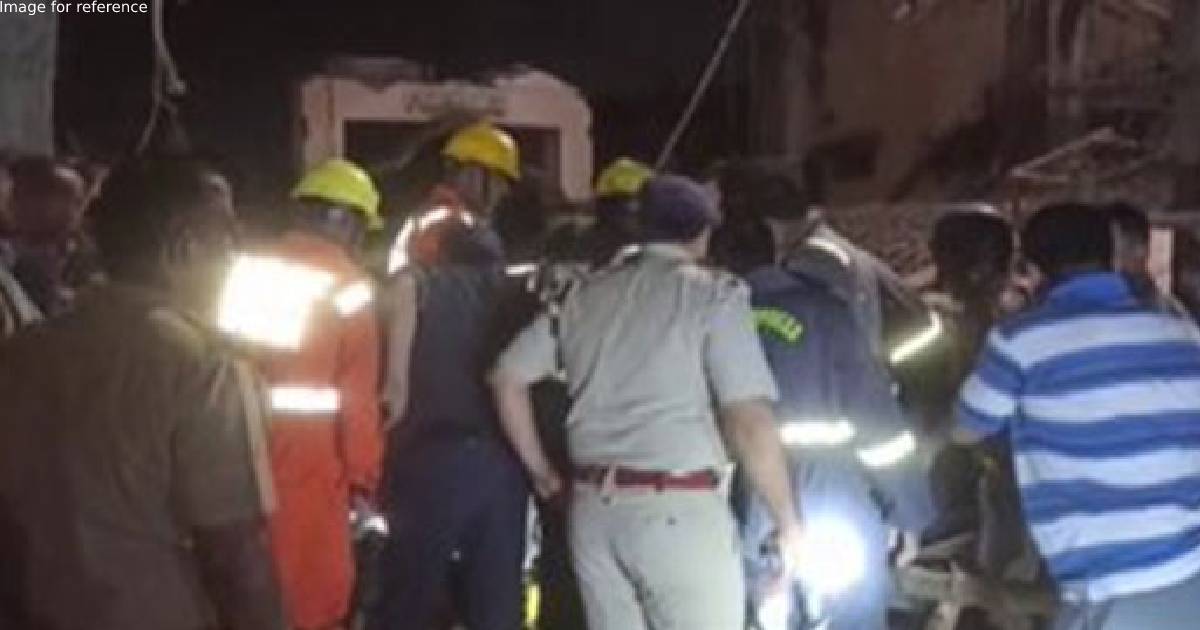 Under construction roof of Islamia College collapses in UP's Gorakhpur